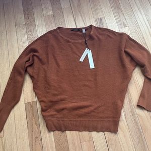 Tahari rust colored sweater